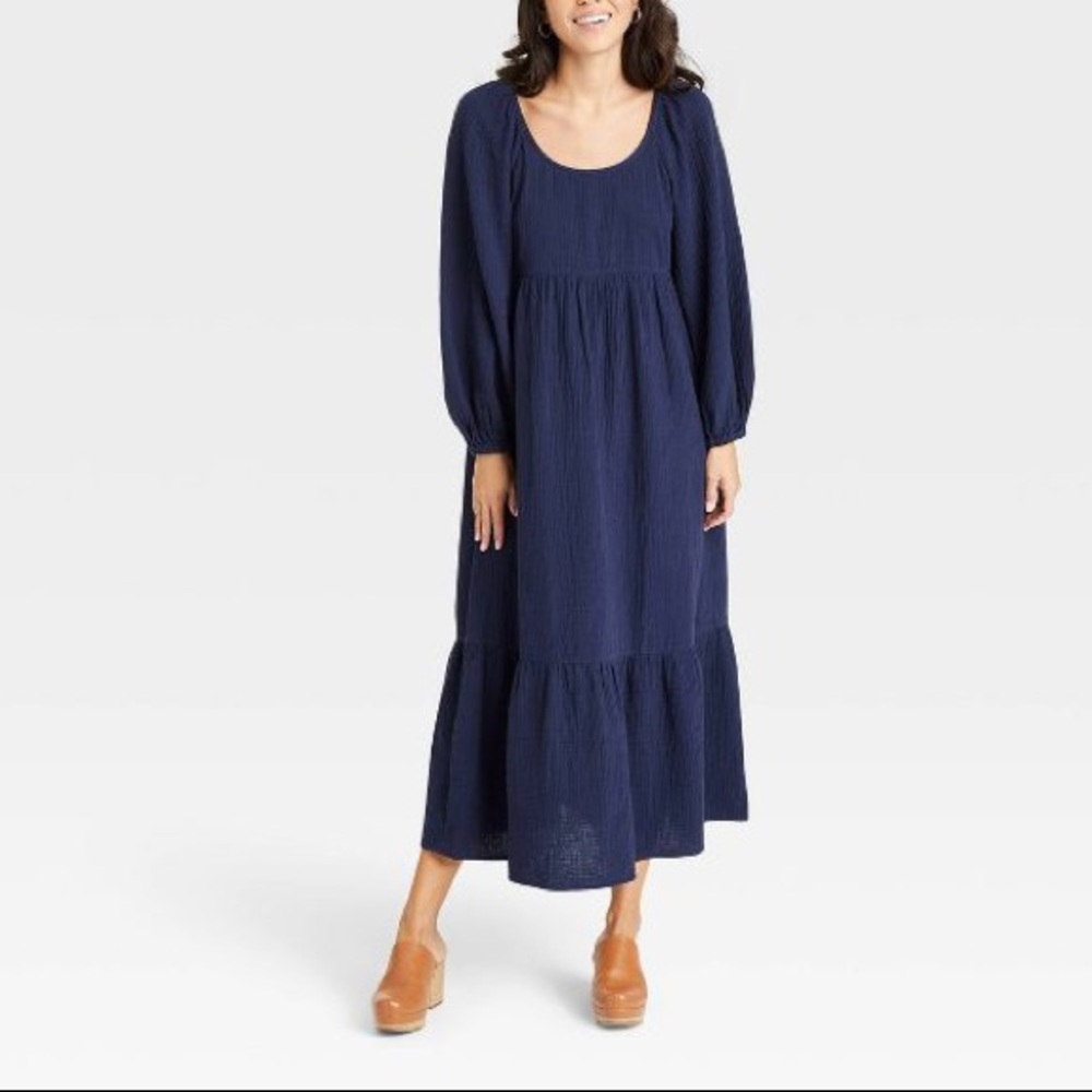 Universal Thread Women's Balloon Long Sleeve Dress - Navy Blue